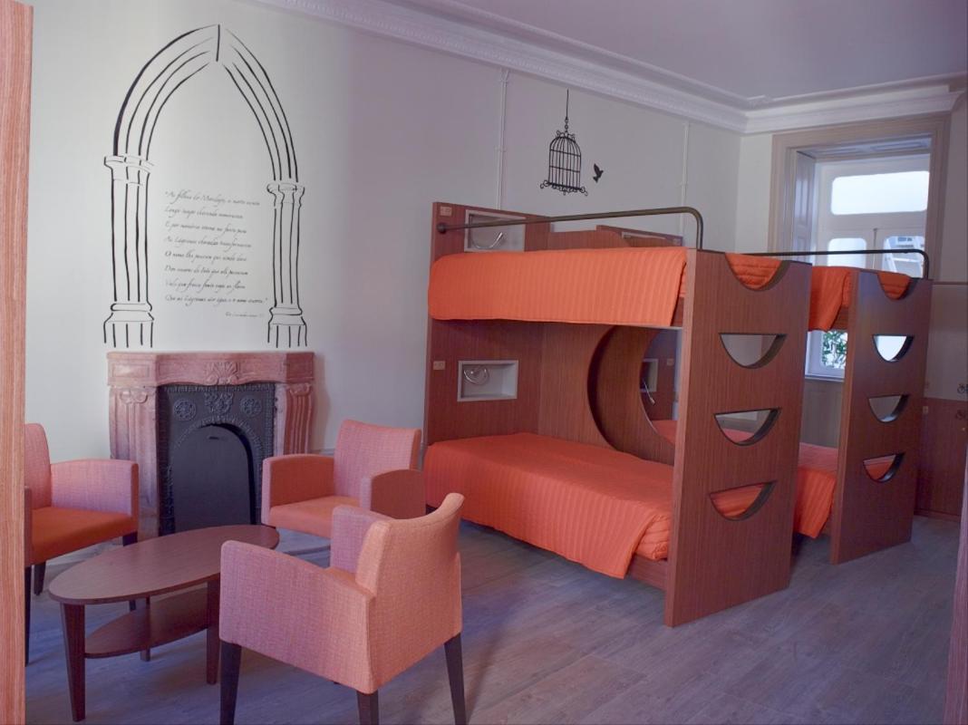 Serenata Hotel & Hostel Coimbra Exteriör bild